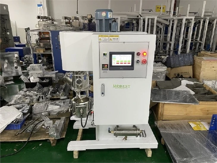 Planetary Vacuum Mixer