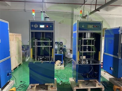 Máquina de sellado final para ensamblaje de supercondensador 60138